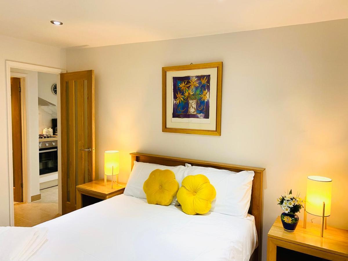 Amber Lodge Hickstead-C Haywards Heath Dış mekan fotoğraf