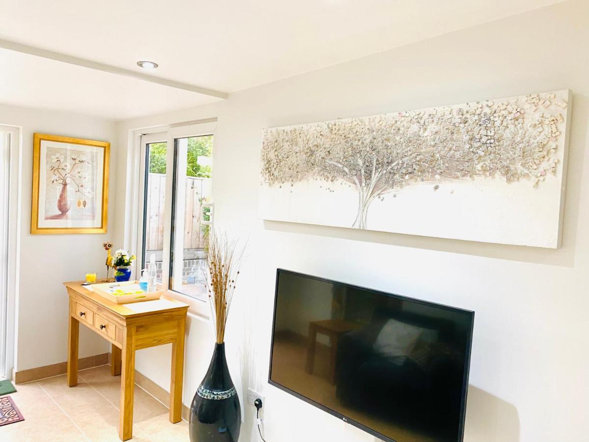 Amber Lodge Hickstead-C Haywards Heath Dış mekan fotoğraf